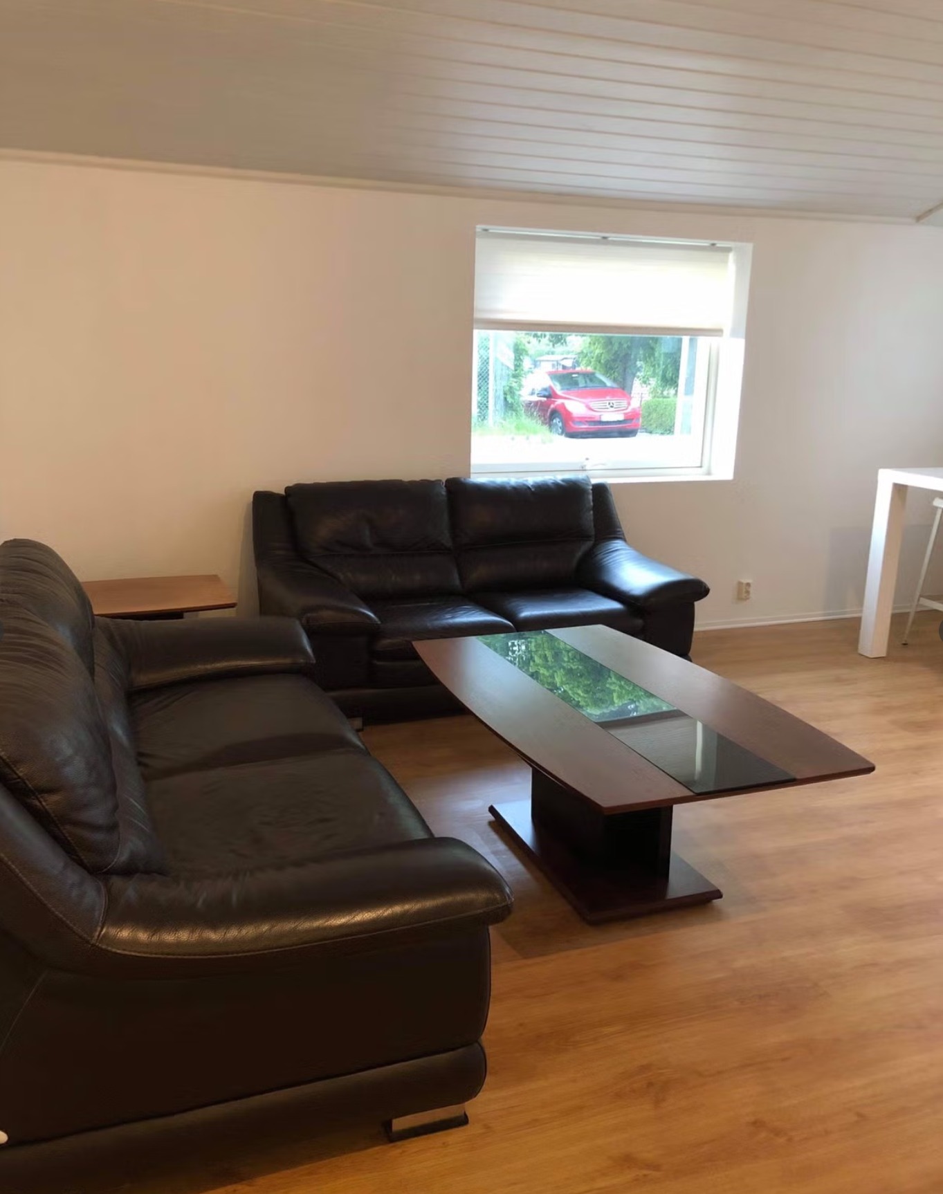 Stue (sofa og bor ikke med i leiligheten)